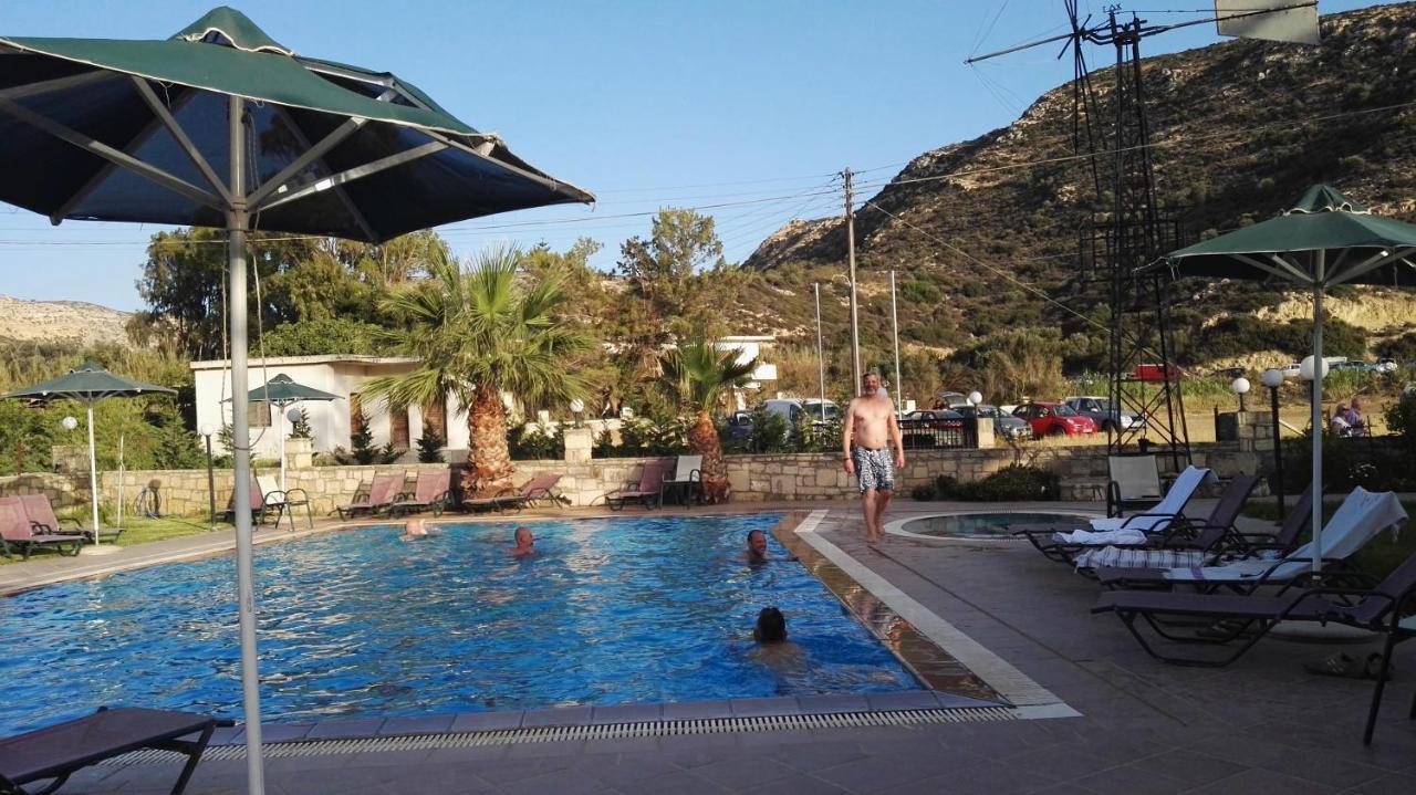 Dimitris Villa Hotel Матала Екстер'єр фото